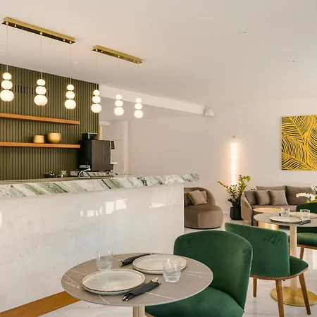 G Boutique Kefalonia فندق 3*