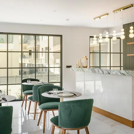 G Boutique Kefalonia فندق